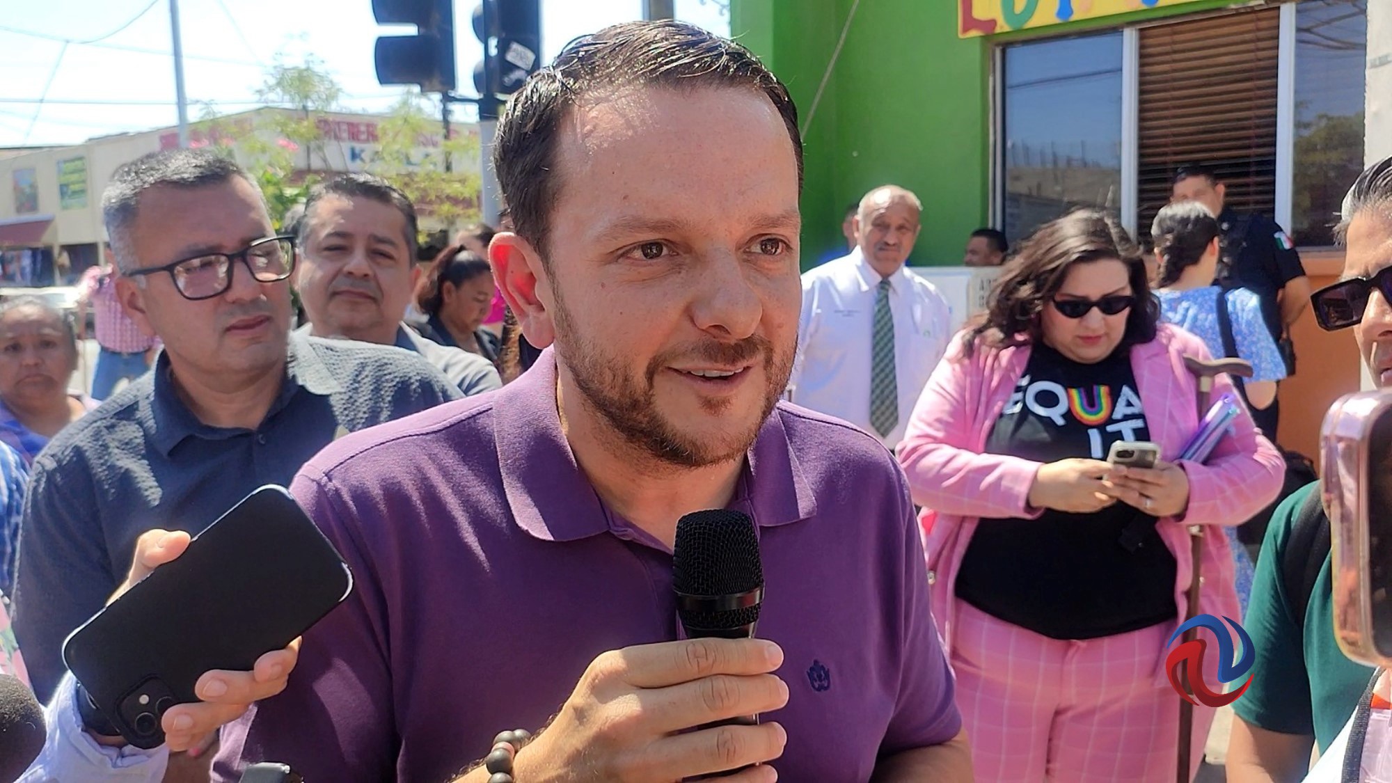 EU SANCIONA A CARLOS TORRES POR PRESUNTOS NEXOS
